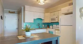 2BR/2BA Condo - Steps to Carolina Beach & Pool - Image 4
