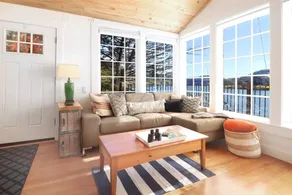 'Erinleigh By The Sea' Waterfront - Image 3