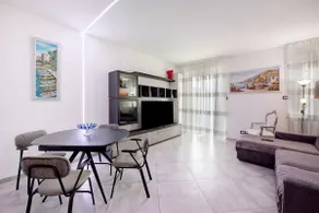 Mimosa Bardolino Art House - Image 3