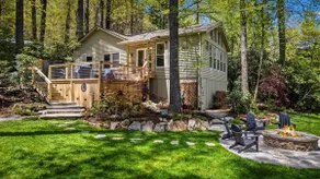 Cattail Cottage on Private Lake - Walk to Town - Image 5