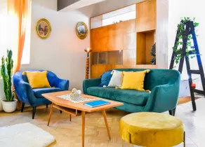 Creative 70s-Inspired Stay Center Parking - Image 2