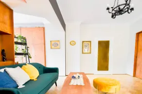 Creative 70s-Inspired Stay Center Parking - Image 3