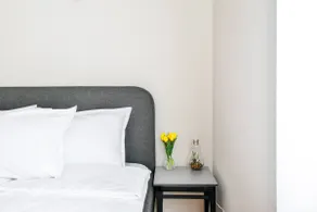 Creative 70s-Inspired Stay Center Parking - Image 5