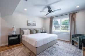 Modern 4BR Home Near Art, Nature & Dining - Image 3
