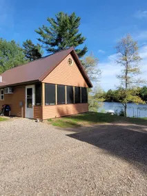 Lakefront Lodging, Beach, Fire Pit, Bar & Grill, R - Image 2