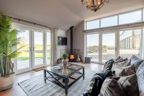 Bearskin Cottage - Image 2