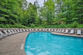 Trout Creek Resort Condo - 6 Mi to Lake Michigan! - Image 2