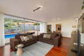 Tropical Villa by an island apart - Image 3