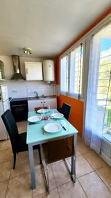 Laurence's Home - Image 4