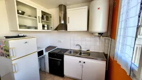 Laurence's Home - Image 5