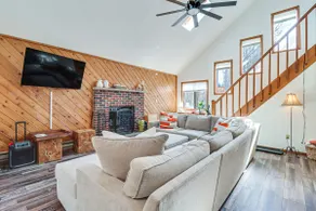 3 Mi to Tobyhanna State Park: Home w/ Serene Deck! - Image 4