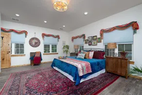 Boho Buffalo: Luxe Texas Hideaway in The Gap - Image 4