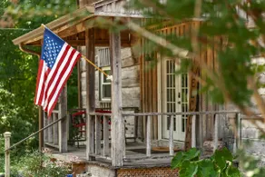 Lake Cabin |30 miles from Nashville - Image 3