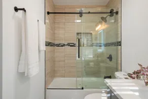 LB Coastal Villa • Heated Pool, Spa, 5 Mi to Beach - Image 4