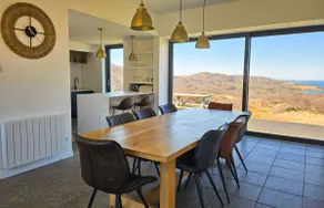 The Long House - Image 5