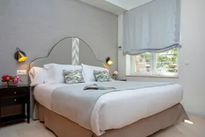 Genteel Home Carlos V - Image 3