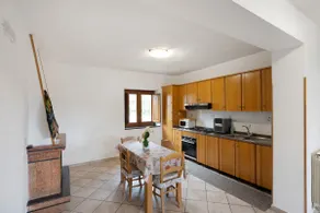 Procida apartment with courtyard view - Image 5