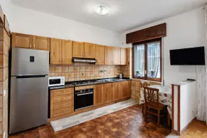 Capri apartment with mountain views - Image 3