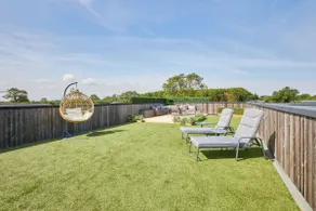 Host & Stay - Dalby Lodge - Image 4