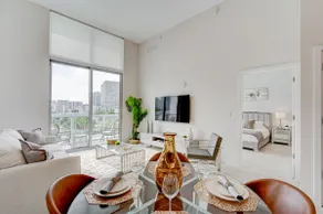 DESIGN DISTRICT, LUXURY 1/1 GREAT VIEWS Q604 - Image 2