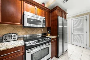 Emerald Grande- Harborfront 3BR/2BA condo sleeps 8 - Image 4
