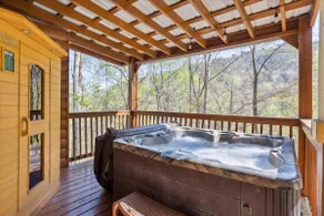 KunTree Cabin by Beyond Expectations w Hot Tub - Image 2