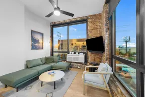 Enger Lofts Apt 207, Heirloom Vacations - Image 2