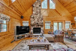Woodlands Cabin Retreat In Oxford 2 Bedroom Cabin - Image 2