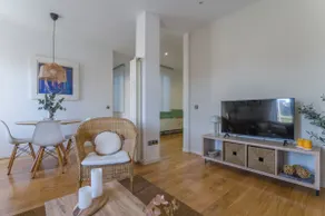 Stunning Stylish - 2BD 1BT - Chamberí - Image 3
