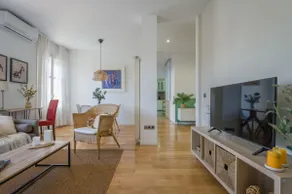Stunning Stylish - 2BD 1BT - Chamberí - Image 4