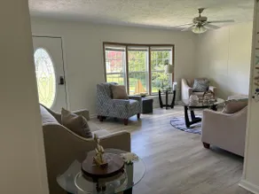 The Beach House - Image 3