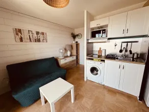 Sète – 2-bedroom apartment, pool, parking - Image 4