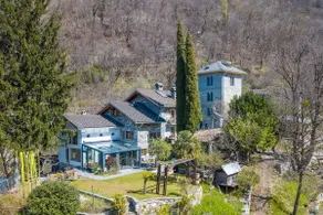 Mille Colline Room with Shared Pool - Happy Rentals - Image 3