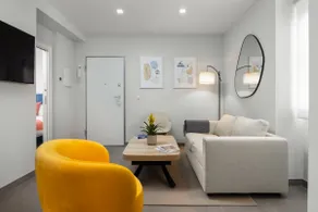 3BR Urban Flat · A/C + WiFi | 15 Min to Old Town - Image 2
