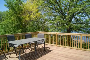 Waterfront Eagle Lake Home w/ Yard & Deck - Image 2