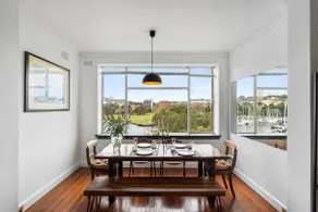 Stunning Waterfront Haven with Majestic Views - Image 4