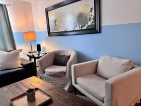 Stylish City Base for Groups and Families - Image 3