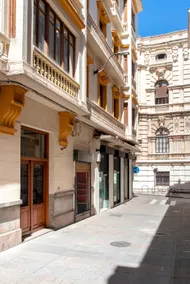 Templo Romano Luxury Home - Image 5