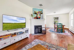3BR Historic Westover Stay | James River Views - Image 2
