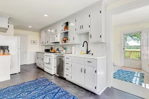 3BR Historic Westover Stay | James River Views - Image 3