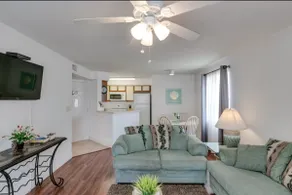Charming Coastal Escape - Image 4