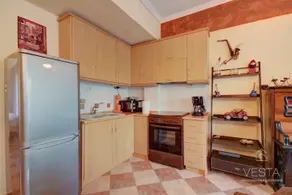 East City Living Apt - Netflix - Image 5