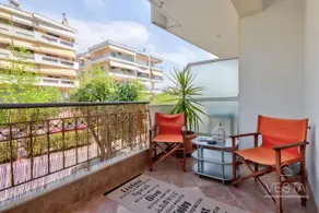 East City Living Apt - Netflix - Image 2