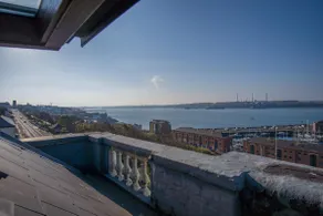 The Penthouse - 1 Bedroom Penthouse - Milford Haven - Image 2