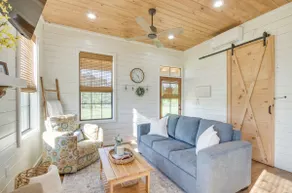 Contrell Cottage On Farm w/ Peaceful Views - Image 5