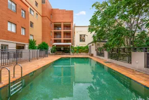 Bright Inner-West Stay with Pool Access - Image 5