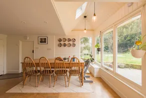 Water Farm House by Keepers Cottages - Image 3