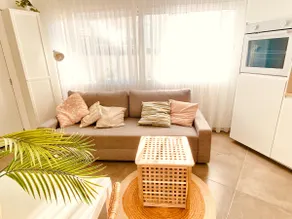 The Beach House-Bungalow - Image 3