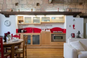 Voltumna Apartment Suite - Image 5