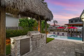 Canal Dreamin | Heated Pool • Mini Golf • - Image 5